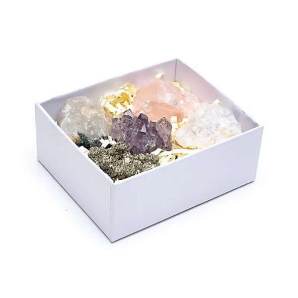 Giftbox with 5 mineral crystal rocks